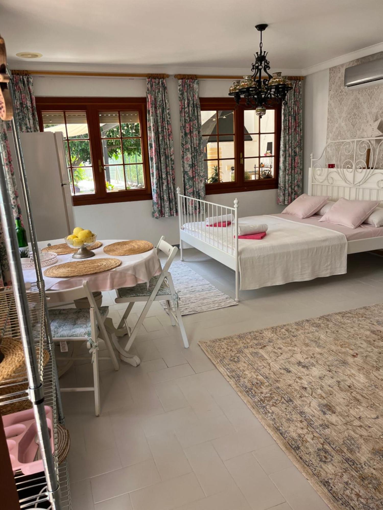 Romantico Wellness Casa Veronica เอลเช ภายนอก รูปภาพ